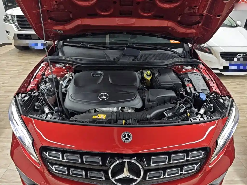 Mercedes-Benz GLA 2018 — фото 20