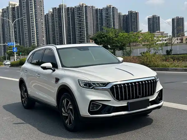 Hongqi HS5 2022