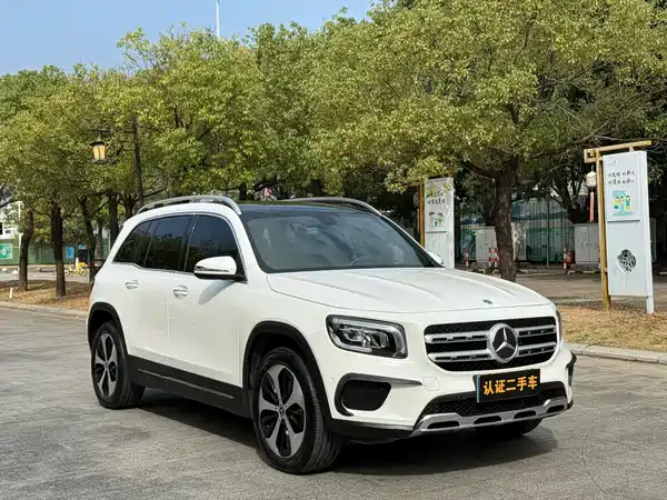Mercedes-Benz GLB 2021
