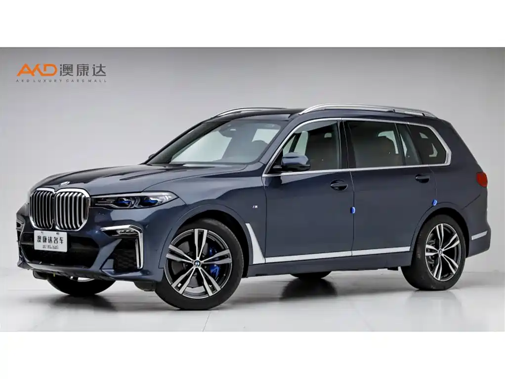 BMW X7 2021 — фото 1