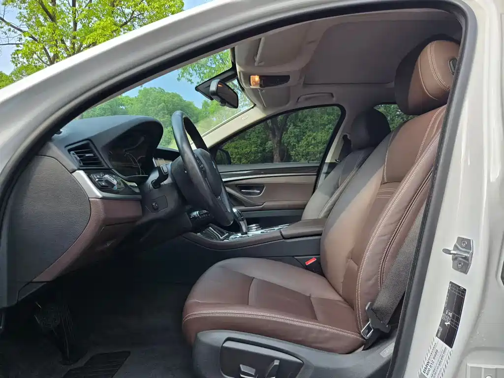 BMW 5 Series 2016