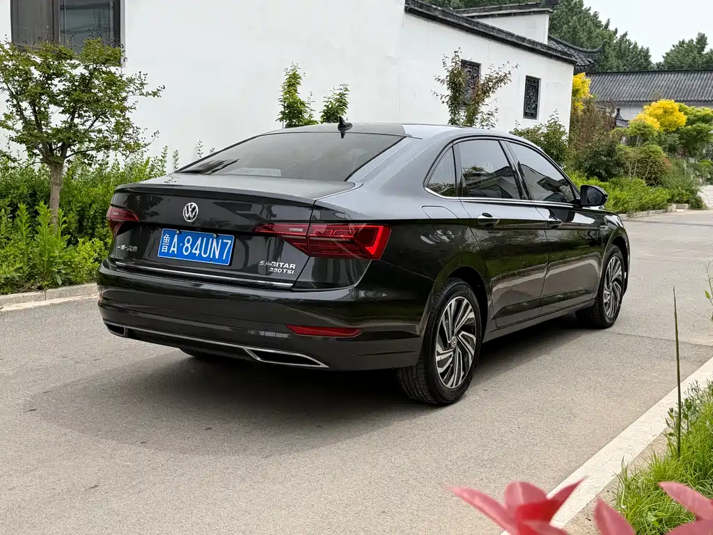 Volkswagen Sagitar 2021 — фото 6