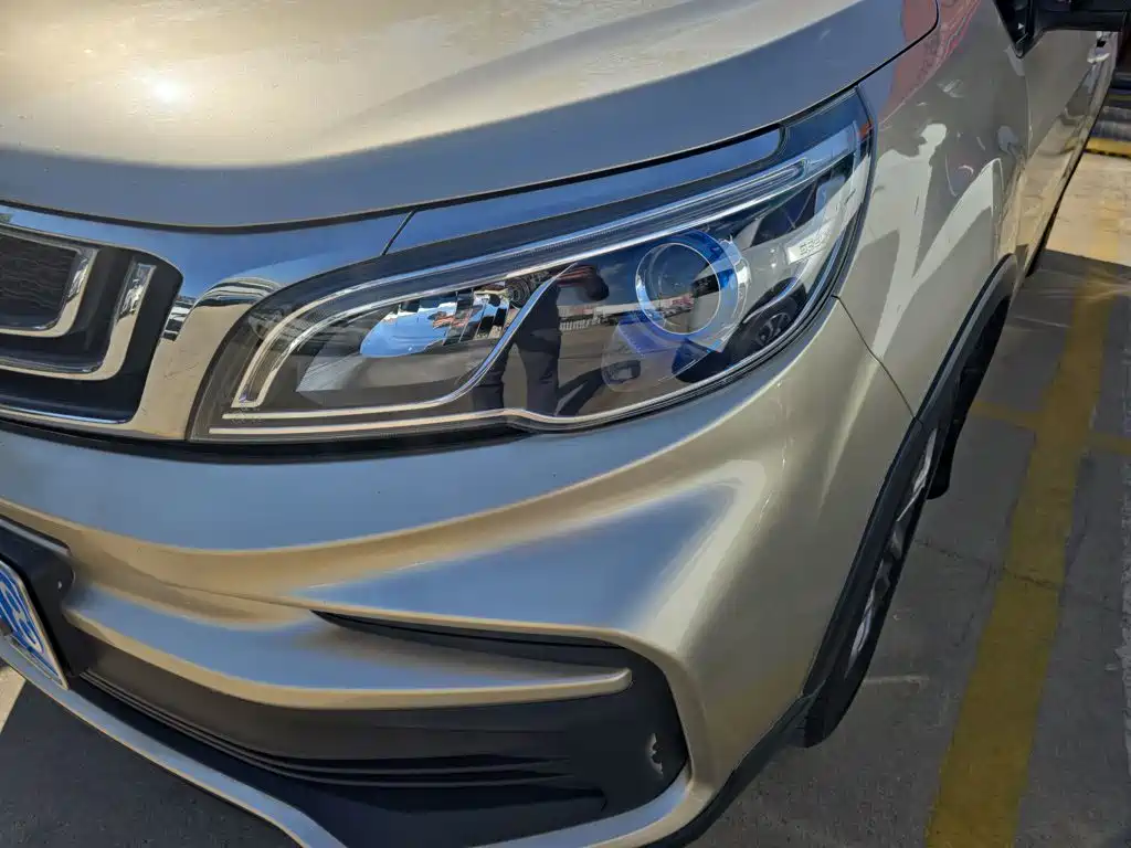 Geely Vision X3 2020 — фото 18