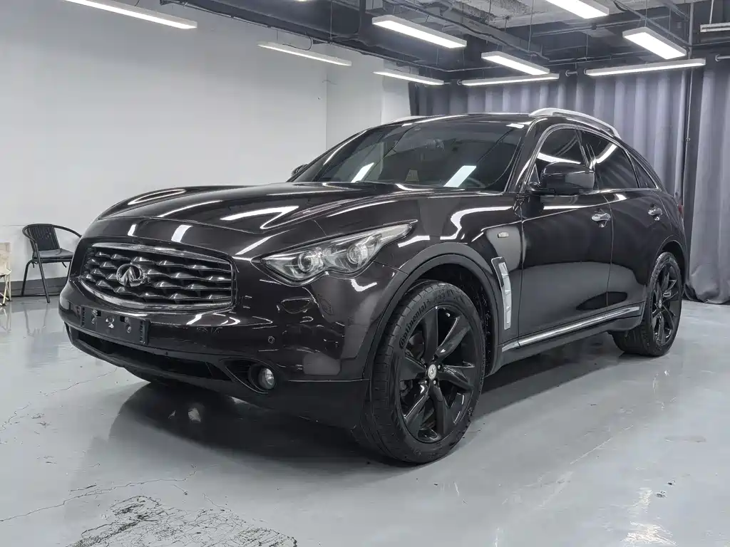 Infiniti FX 2012
