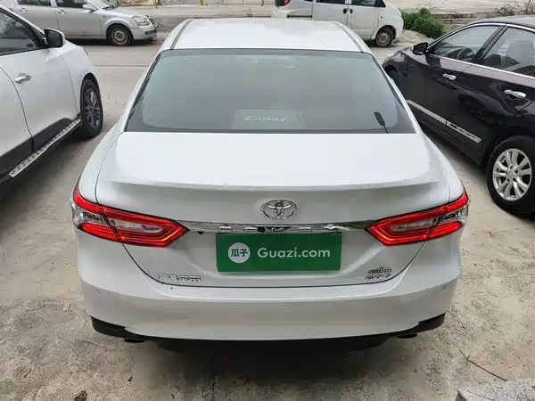 Toyota Camry 2019