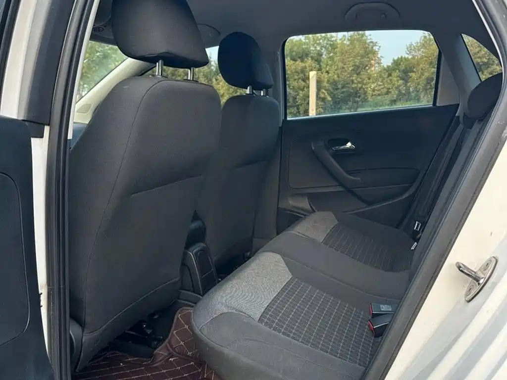 Volkswagen Polo 2016