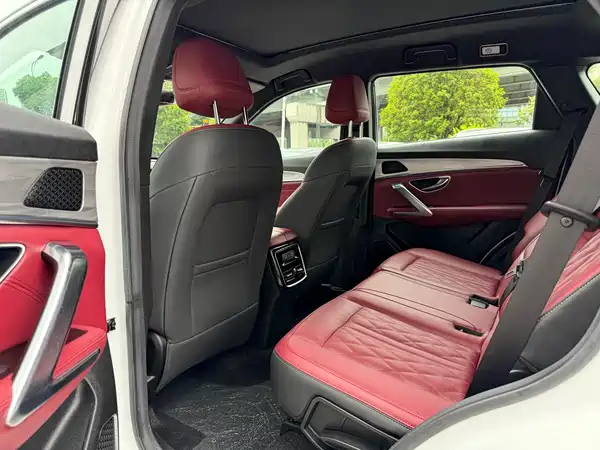 Jetour X70 PLUS 2023
