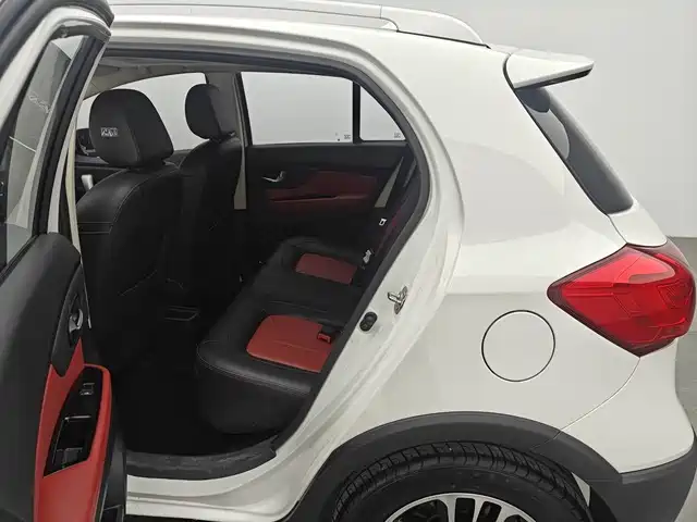 Haval H1 2016 — фото 14