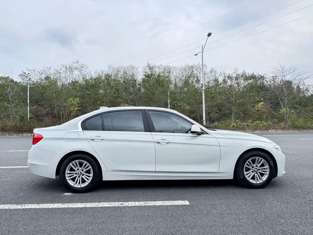 BMW 3 Series 2014 — фото 13