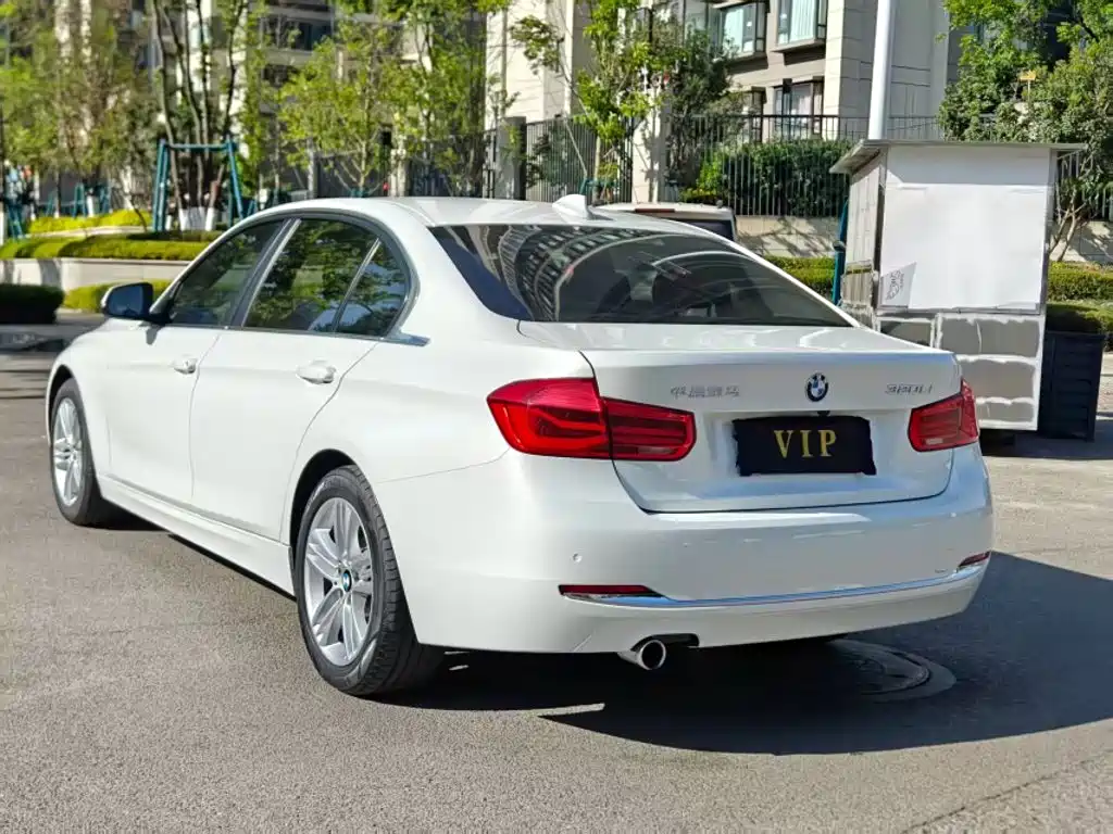 BMW 3 Series 2016