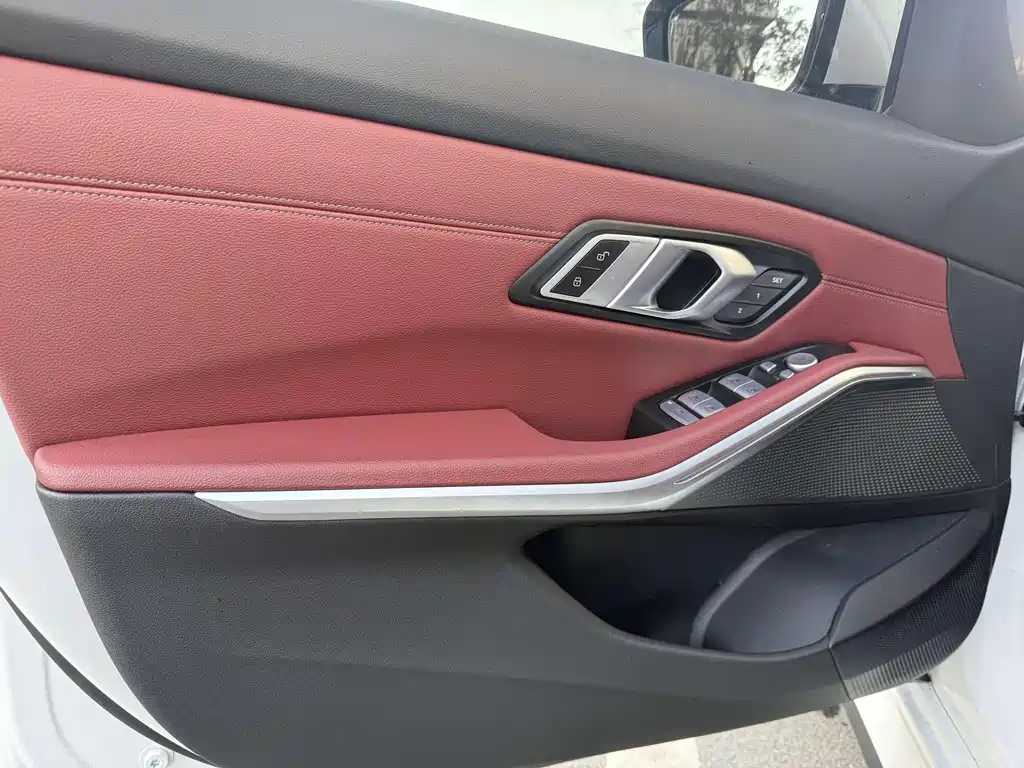 BMW i3 2024 — фото 17
