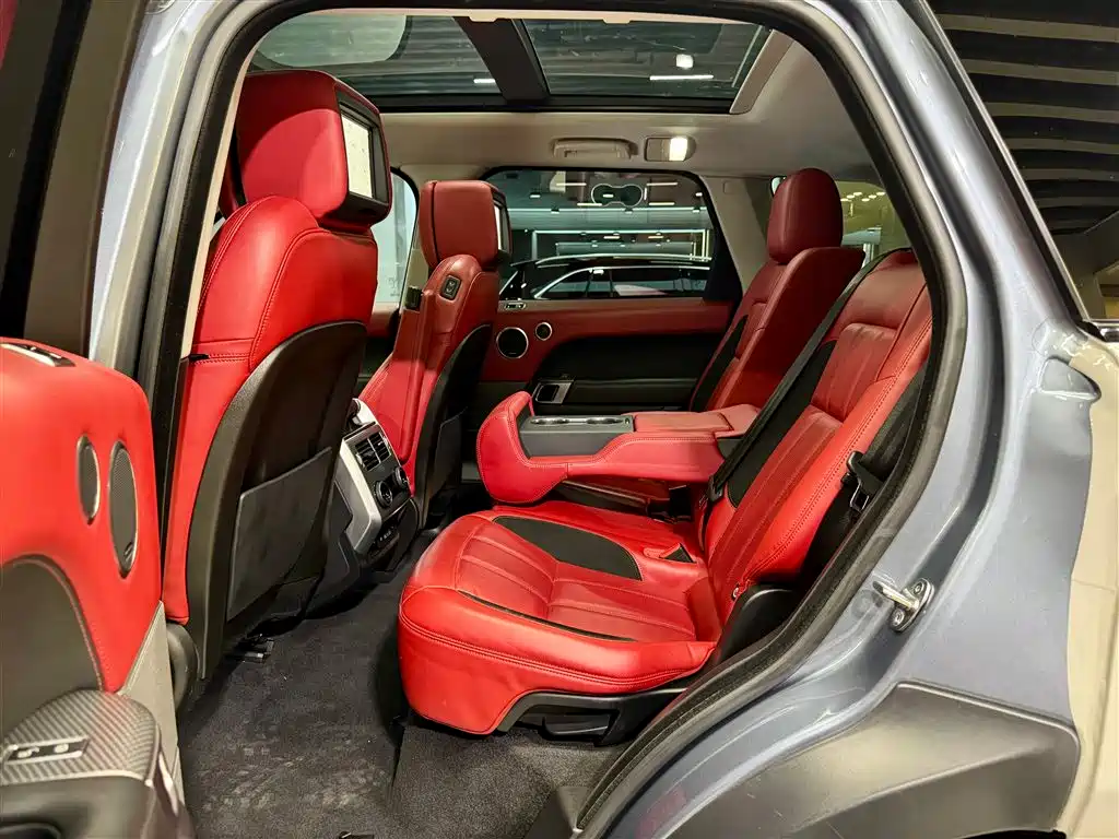 Land Rover Range Rover Sport 2019 — фото 28