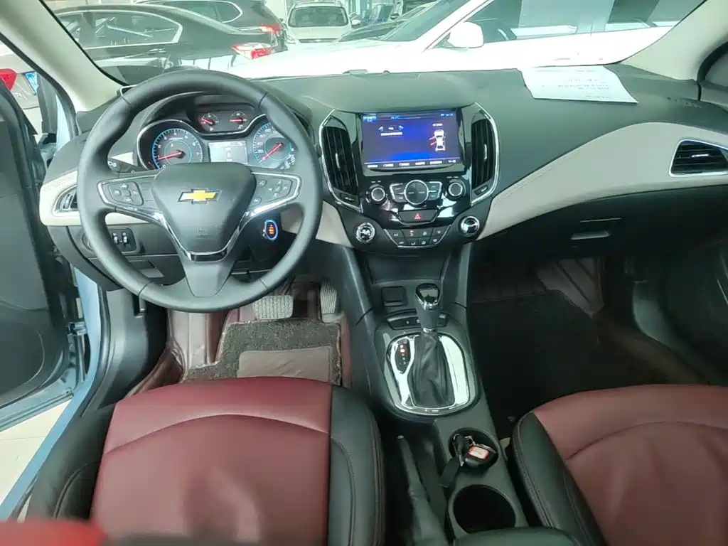 Chevrolet Cruze 2016 — фото 10