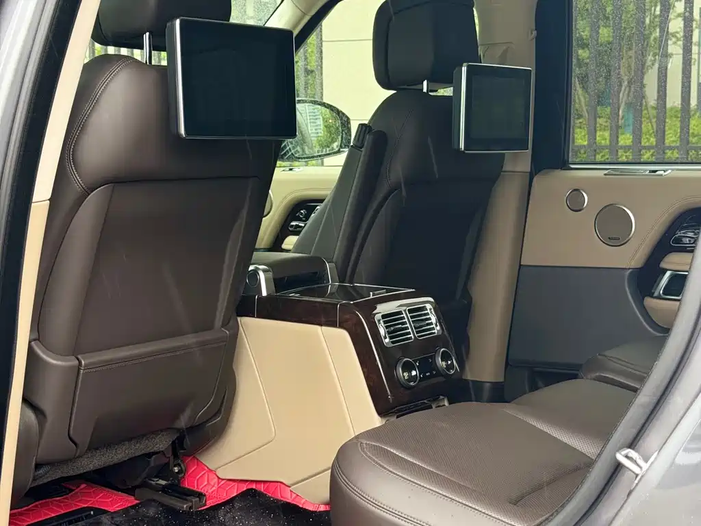 Land Rover Range Rover 2020 — фото 10