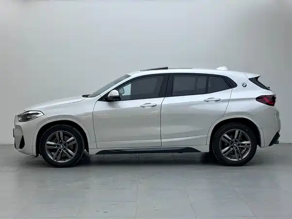 BMW X2 2022