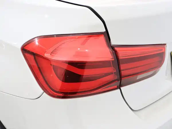 BMW 3 Series 2018