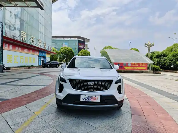 Cadillac XT4 2021