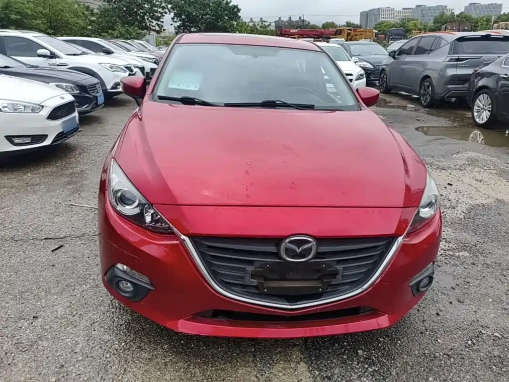 Mazda 3 Axela 2016