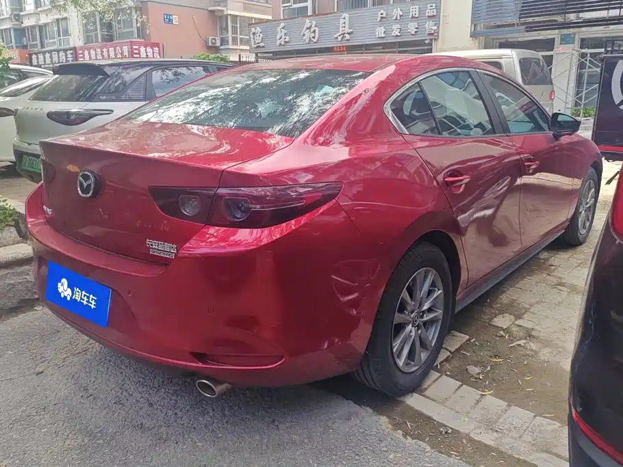 Mazda 3 Axela 2022