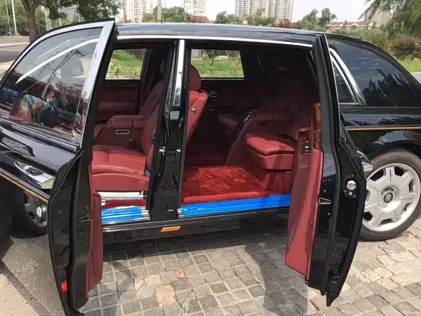 Rolls-Royce Phantom 2014