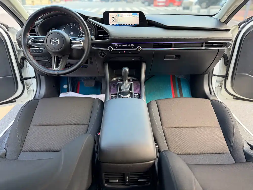 Mazda 3 Axela 2021