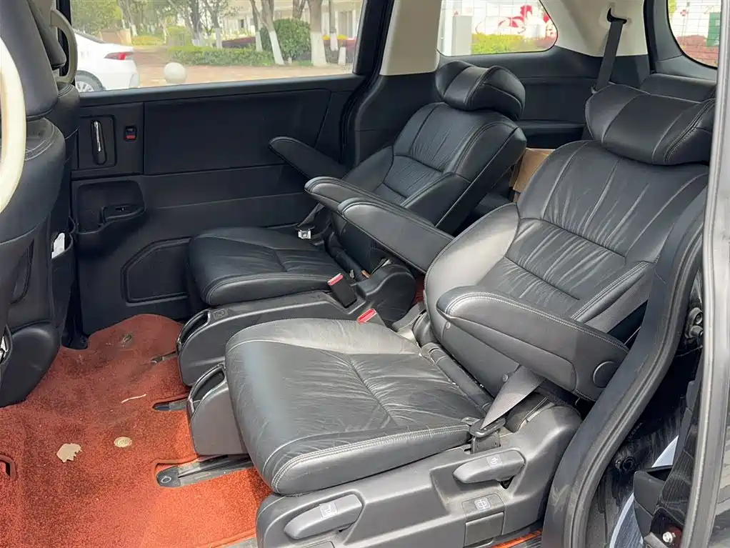 Honda Odyssey 2020 — фото 17