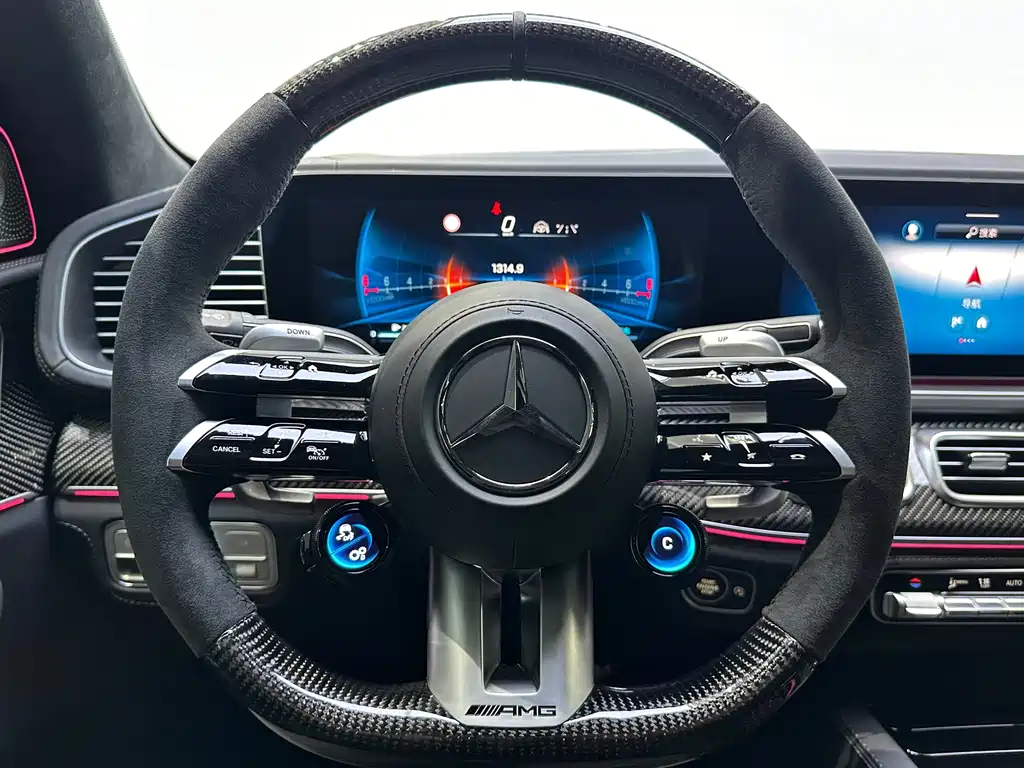 Mercedes-Benz GLS AMG 2025 — фото 15