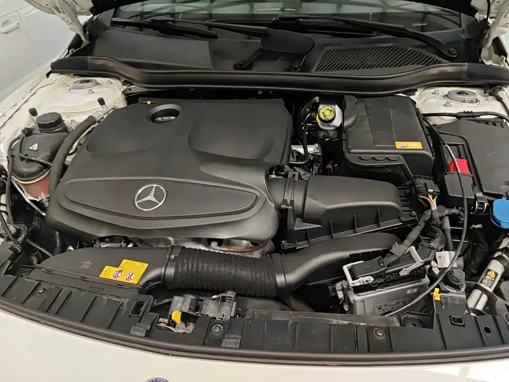 Mercedes-Benz GLA 2015 — фото 20