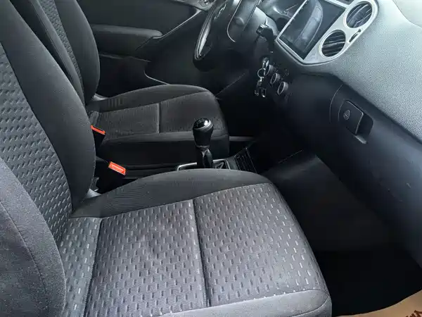 Volkswagen Tiguan 2012