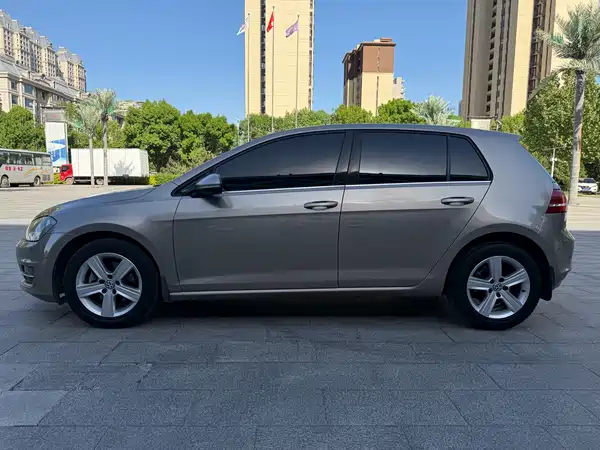 Volkswagen Golf 2015