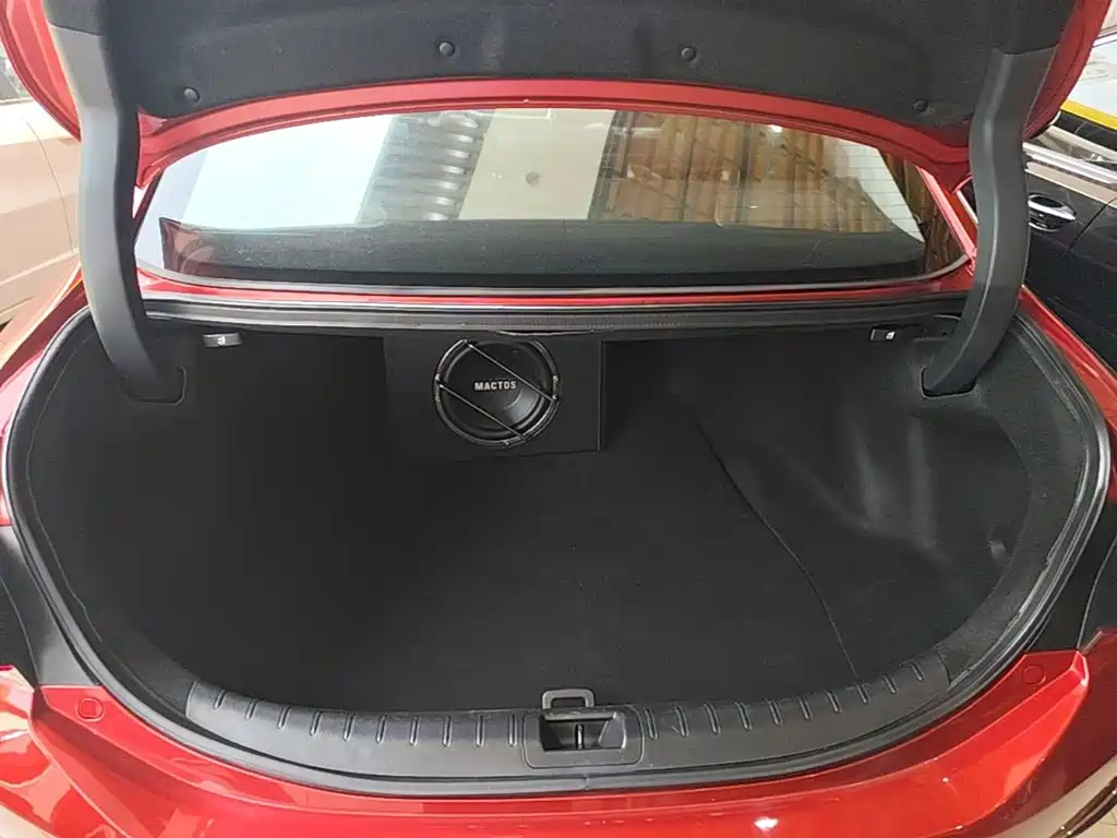 Honda Spirior 2015 — фото 15