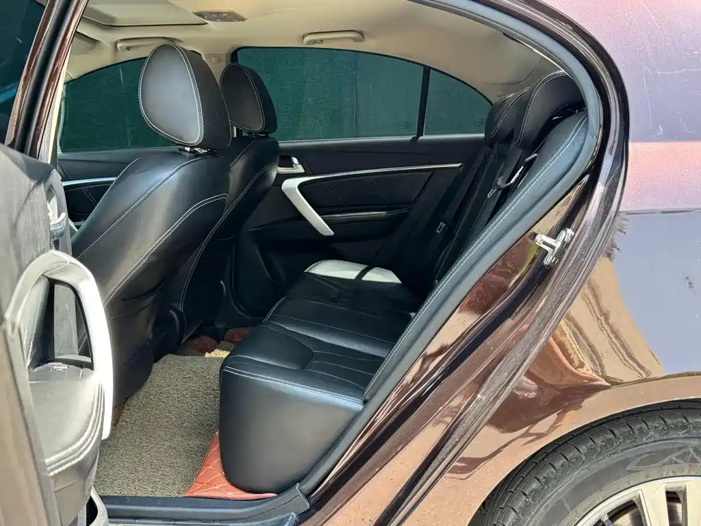 Geely Emgrand 2017