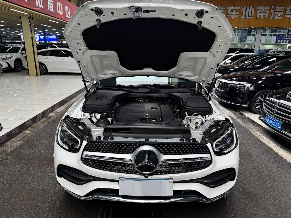 Mercedes-Benz GLC 2020 — фото 33