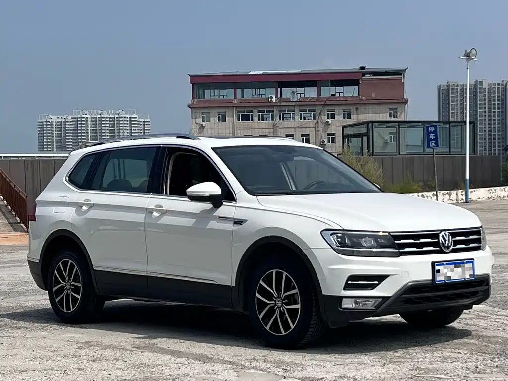 Volkswagen Tiguan L 2018