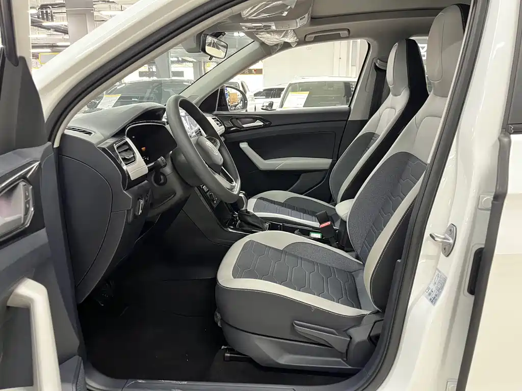 Volkswagen Tharu 2025