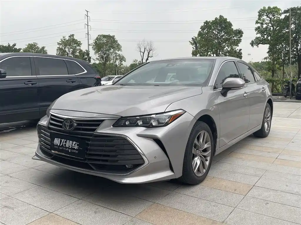 Toyota Avalon 2021 — фото 1