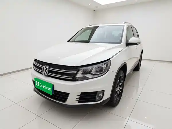 Volkswagen Tiguan 2015