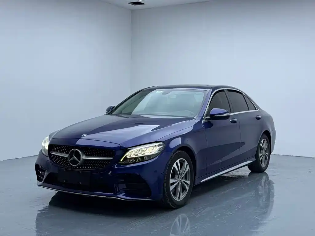 Mercedes-Benz C-Class 2020