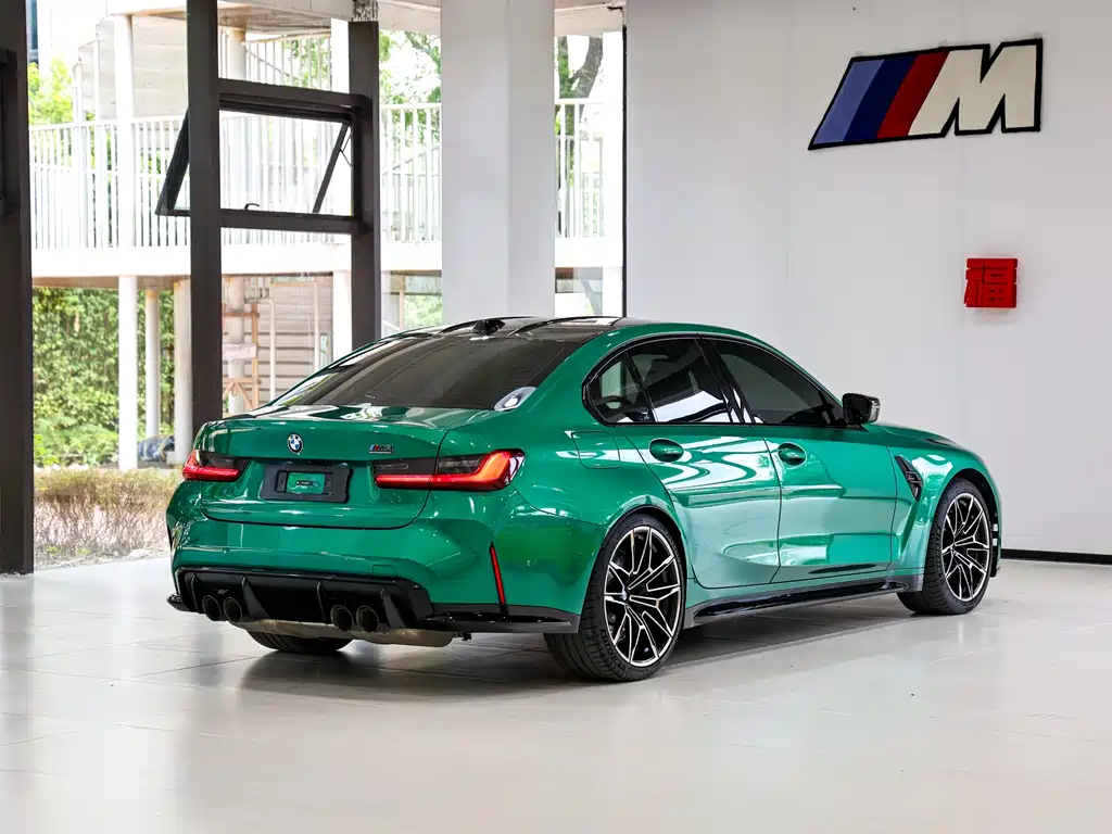 BMW M3 2024 — фото 4
