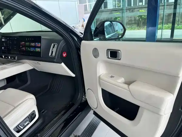 Li Auto L9 2023