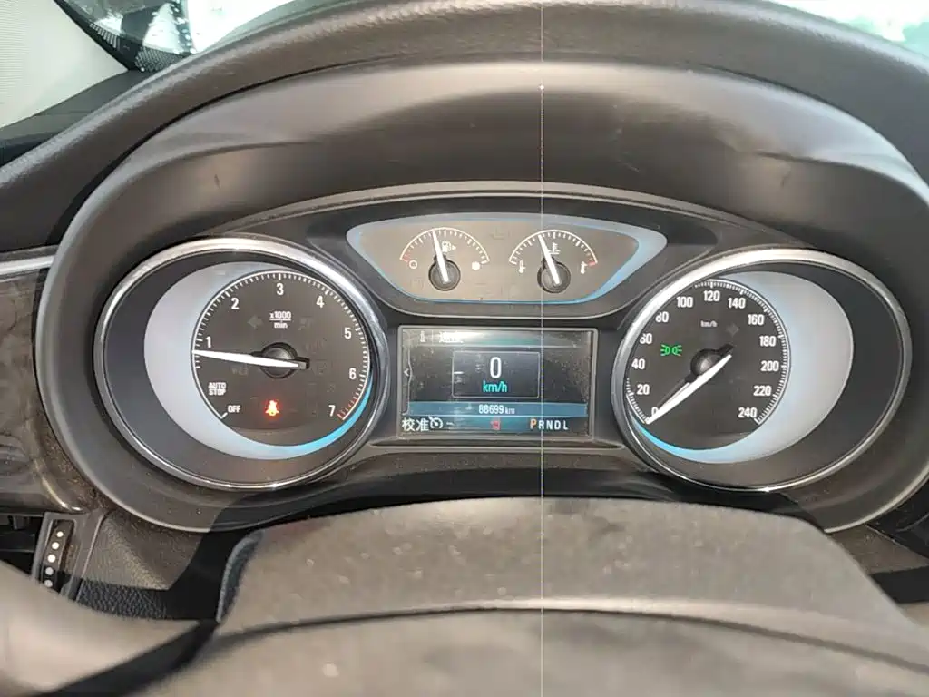 Buick Envision Plus 2015 — фото 12