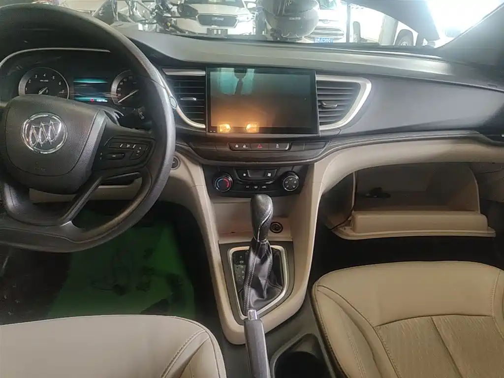 Buick Excelle 2017 — фото 13