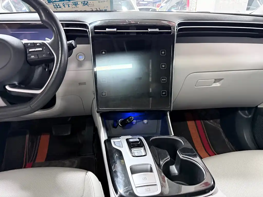 Hyundai Tucson 2022 — фото 16