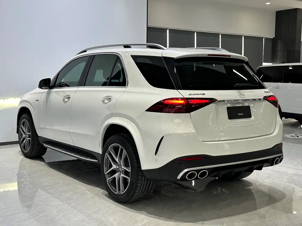 Mercedes-Benz GLE AMG 2024 — фото 7