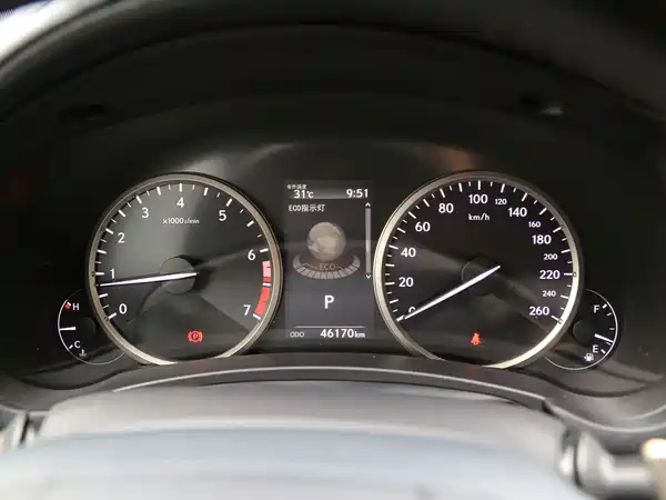 Lexus NX 2020