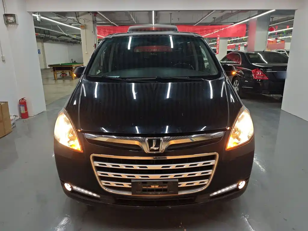 Luxgen Big 7 MPV 2016