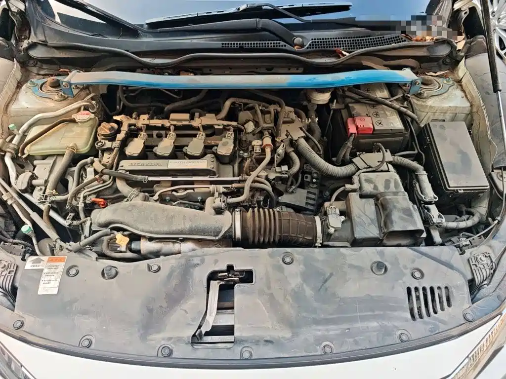 Honda Civic 2018 — фото 16