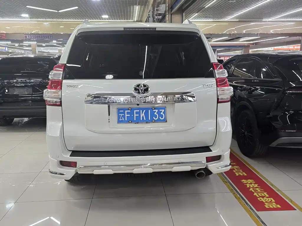 Toyota Prado 2017 — фото 12