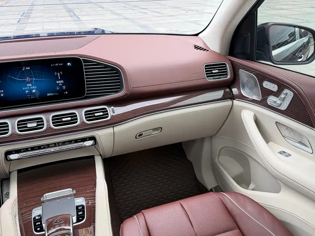 Mercedes-Benz GLS 2022 — фото 20