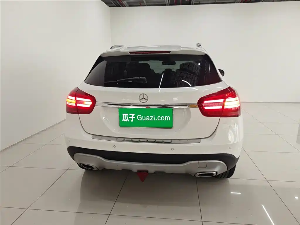 Mercedes-Benz GLA 2018 — фото 4